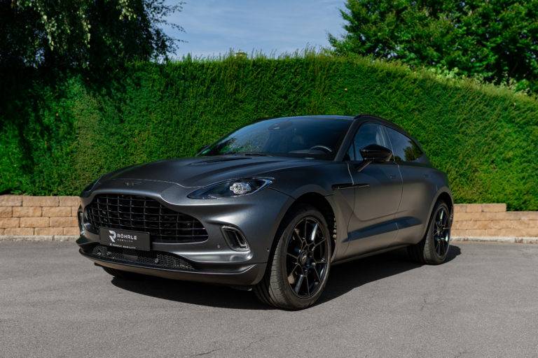 Aston Martin DBX