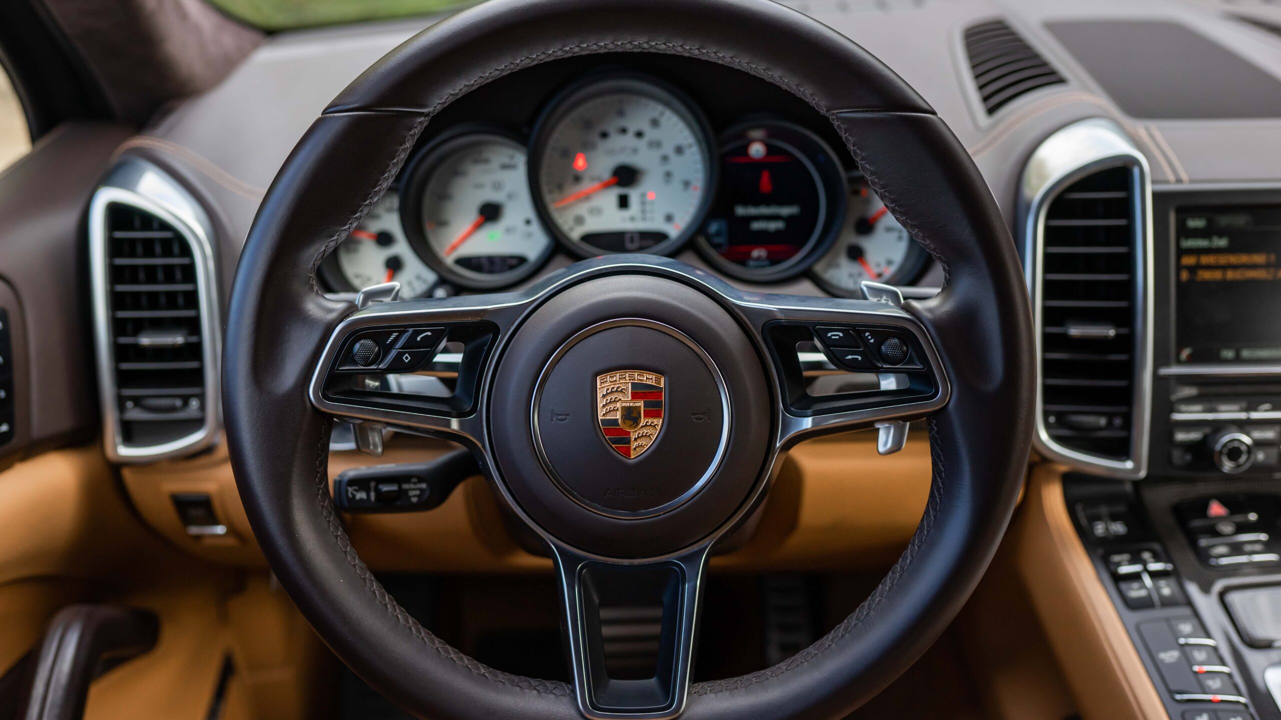 Porsche Acheter le Cayenne GTS - Röhrle Mobility
