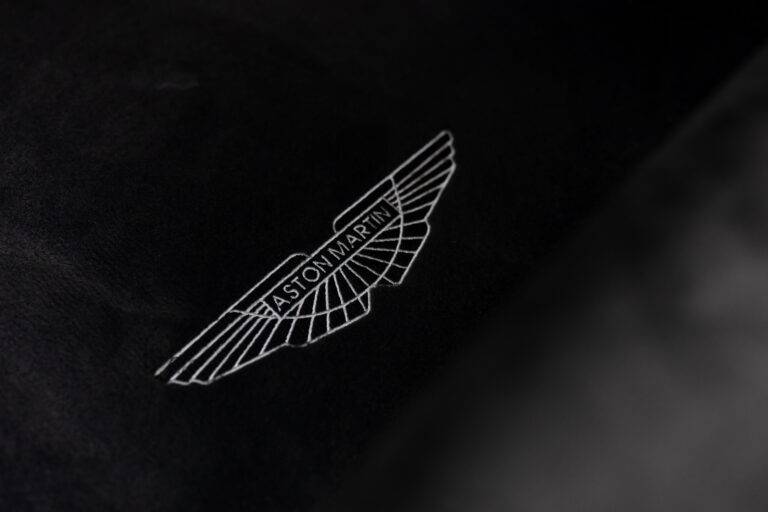 Aston Martin DBS Carbon Black