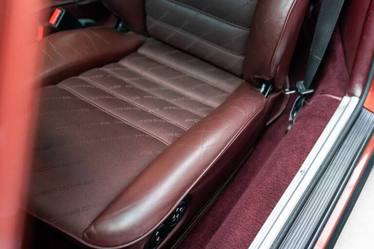 Porsche 911 Carrera 3.2 Granatrot